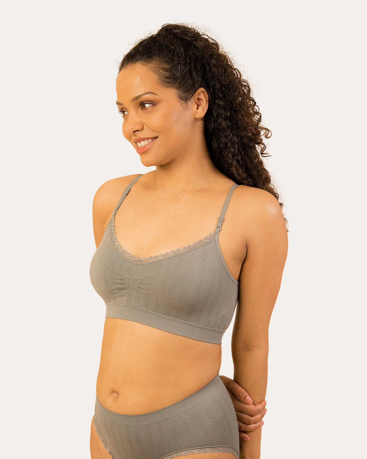 Coobie V-Neck Sweet Heart Lace Bra 9045 - Image 14